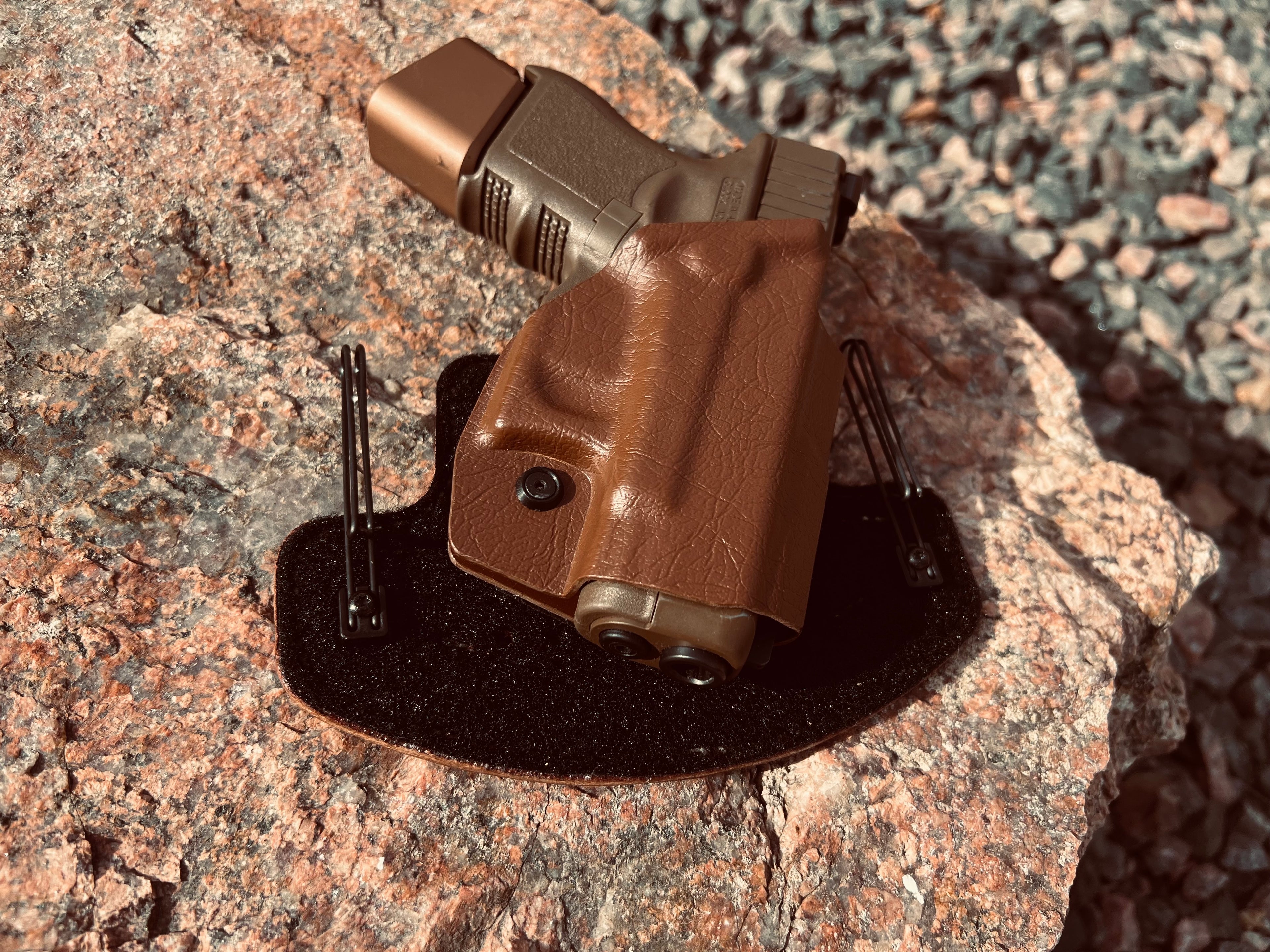 The Barnakl™- Leather Back