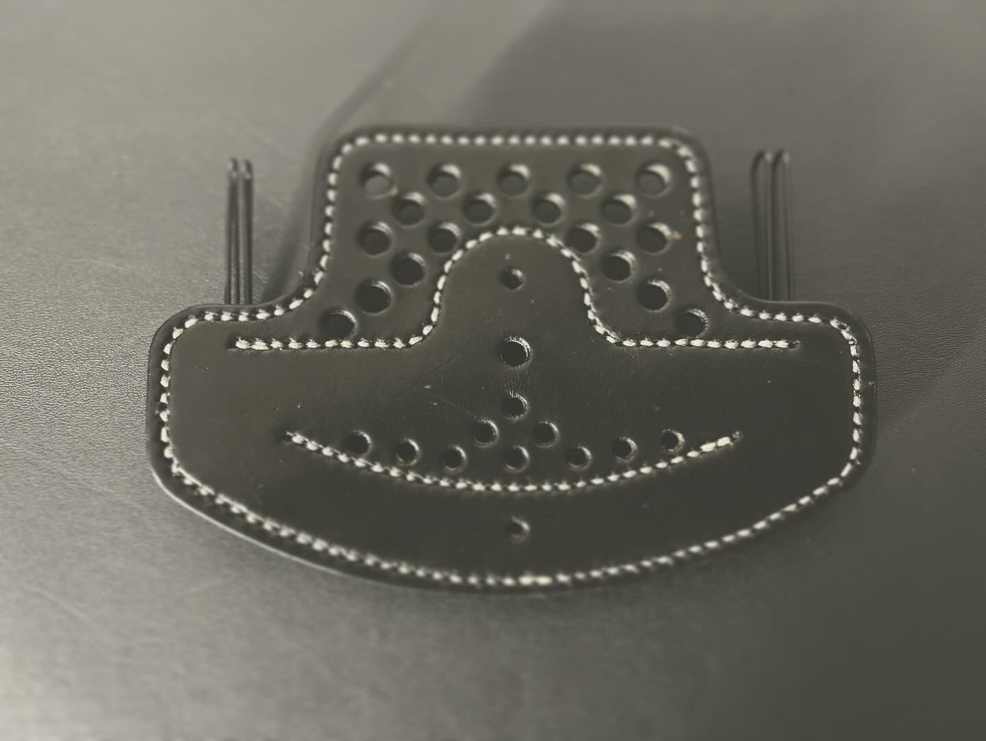 The Barnakl™- Leather Back